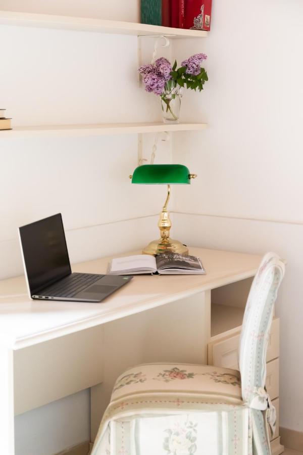 Noi2Vacanze In Digital Work Contignano 外观 照片